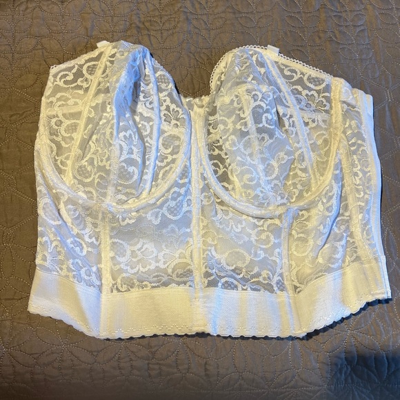 Corset Bra - Picture 1 of 3